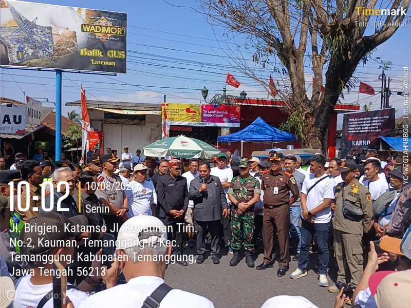 Satpol PP Temanggung Laksanakan Apel Bersama dan Pengamanan Aksi Damai Peternak Unggas